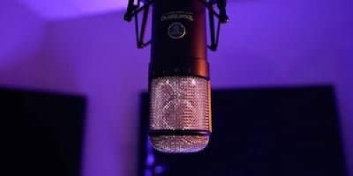 Microphone at Vivid Core Music Studio
